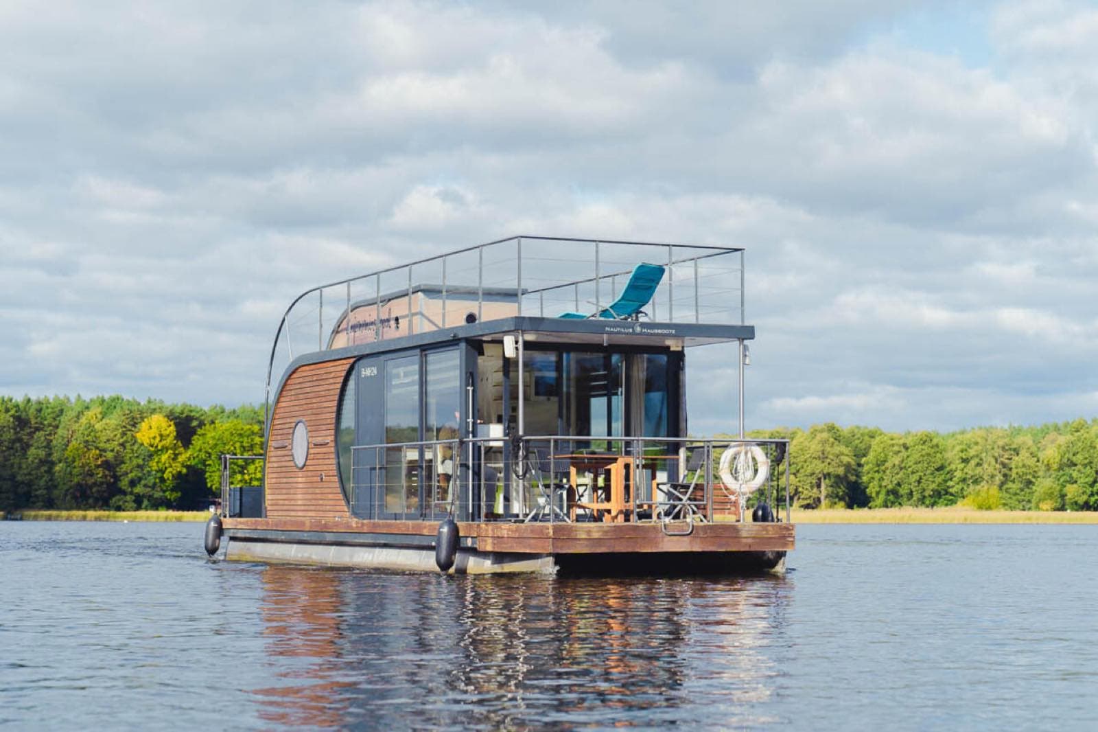 Hausboot Ruhepol 2