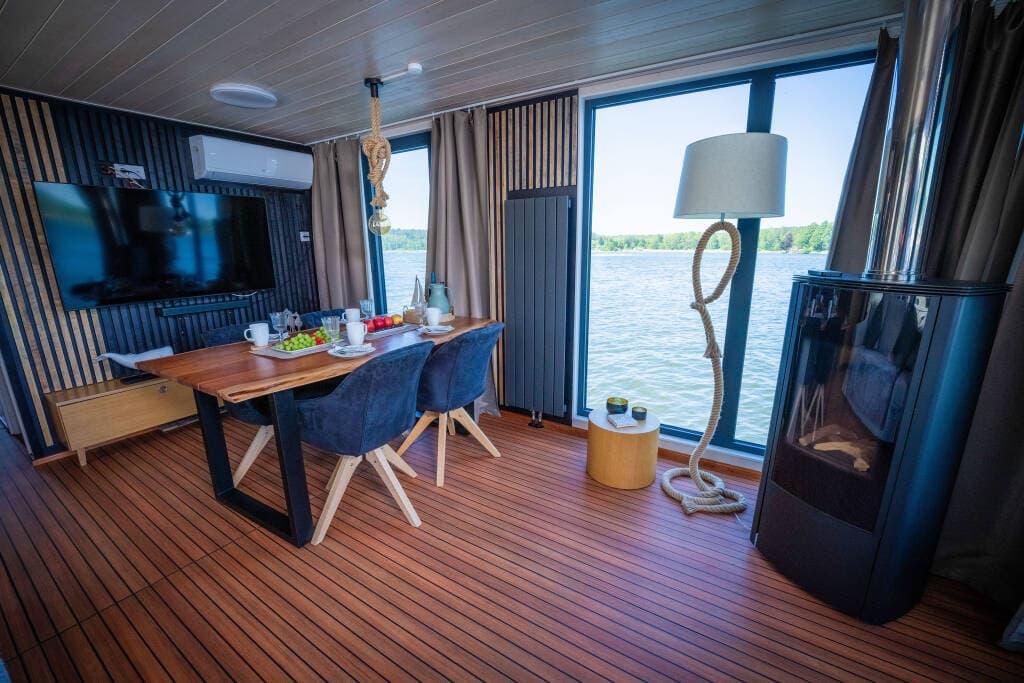 Hausboot Ariella