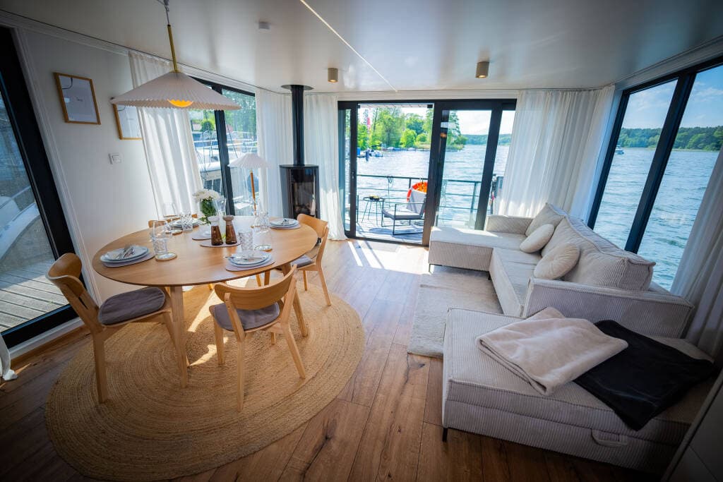 Hausboot Pina