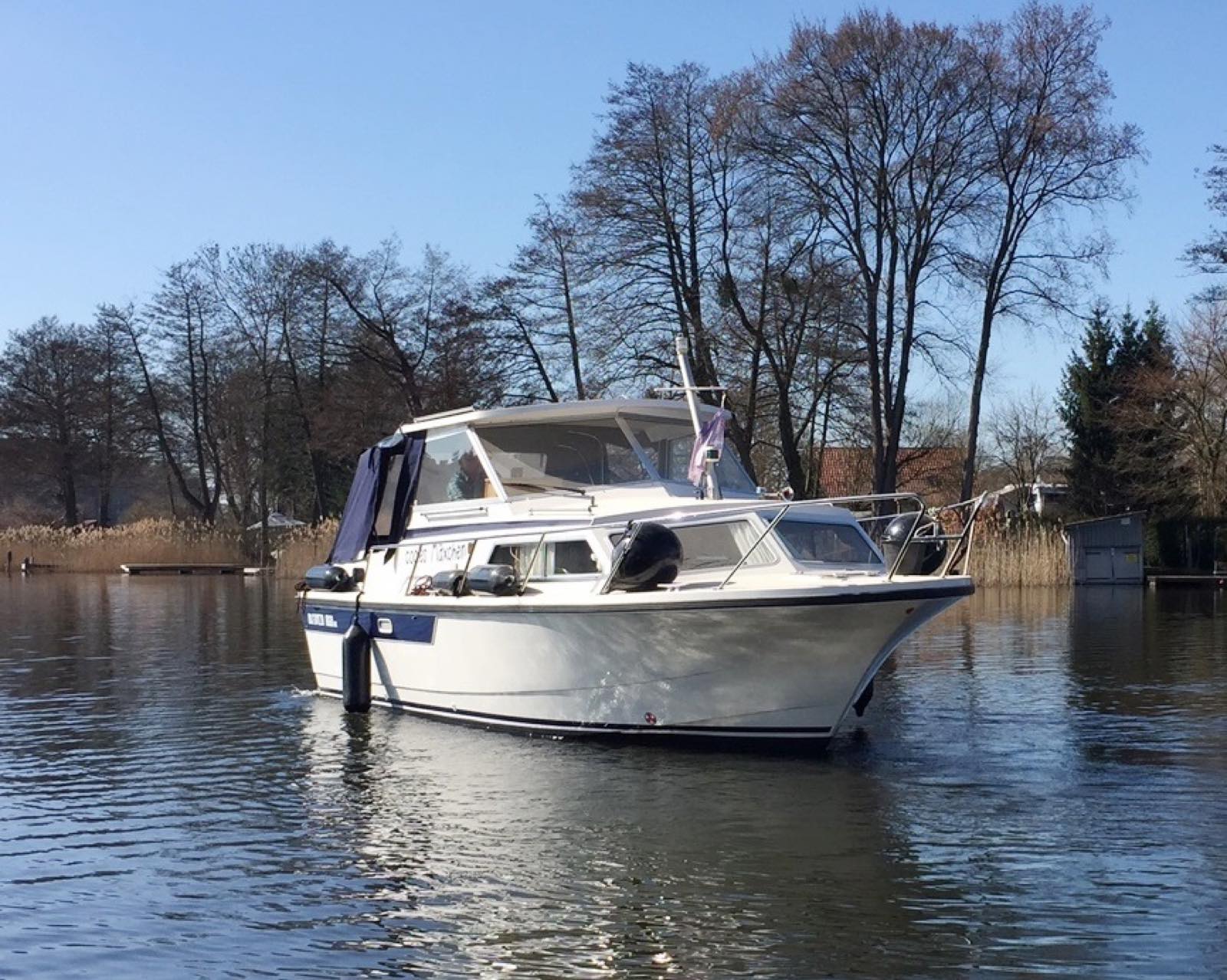 Hausboot cooles Mäxchen – an Bord