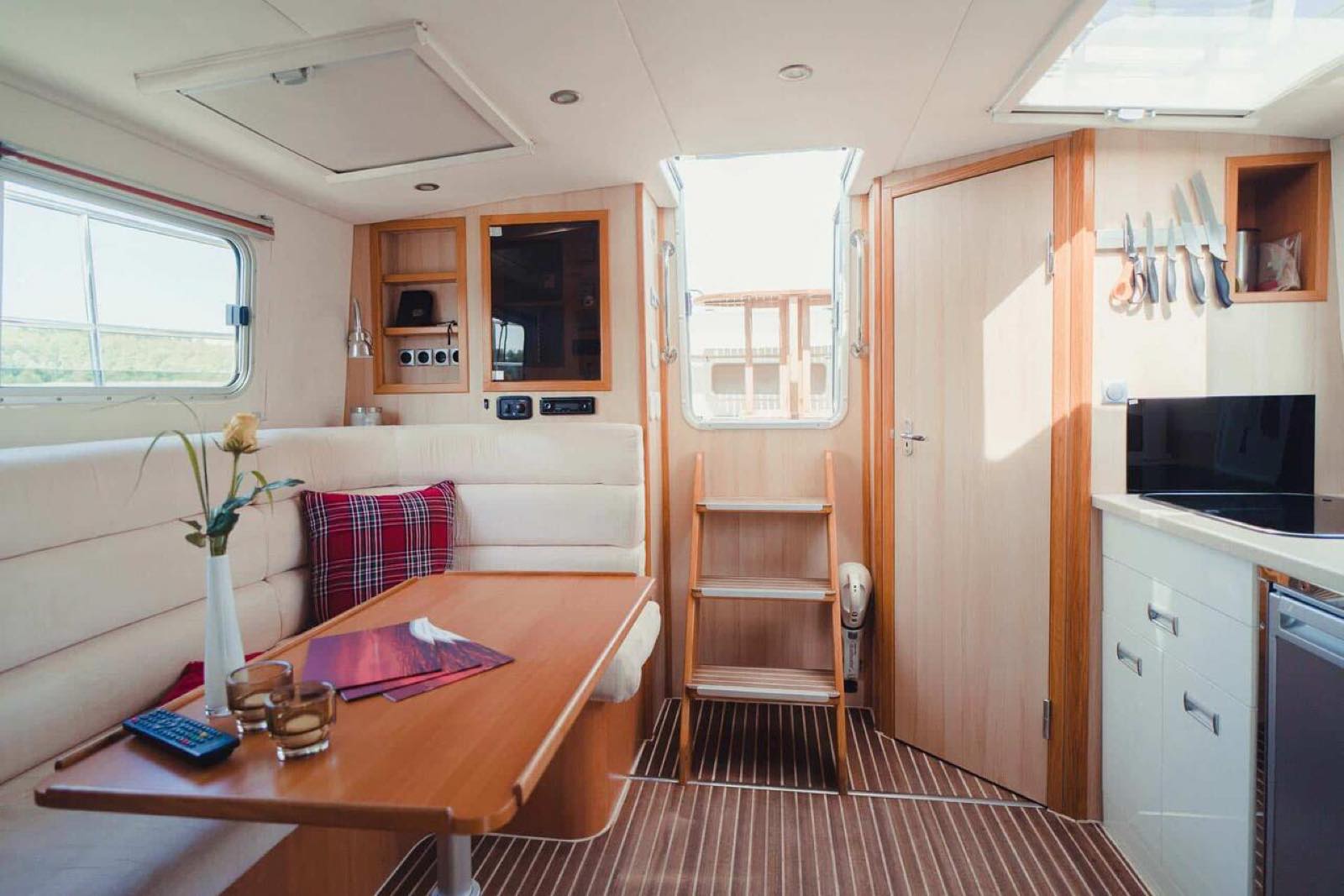 Hausboot Dream – an Bord