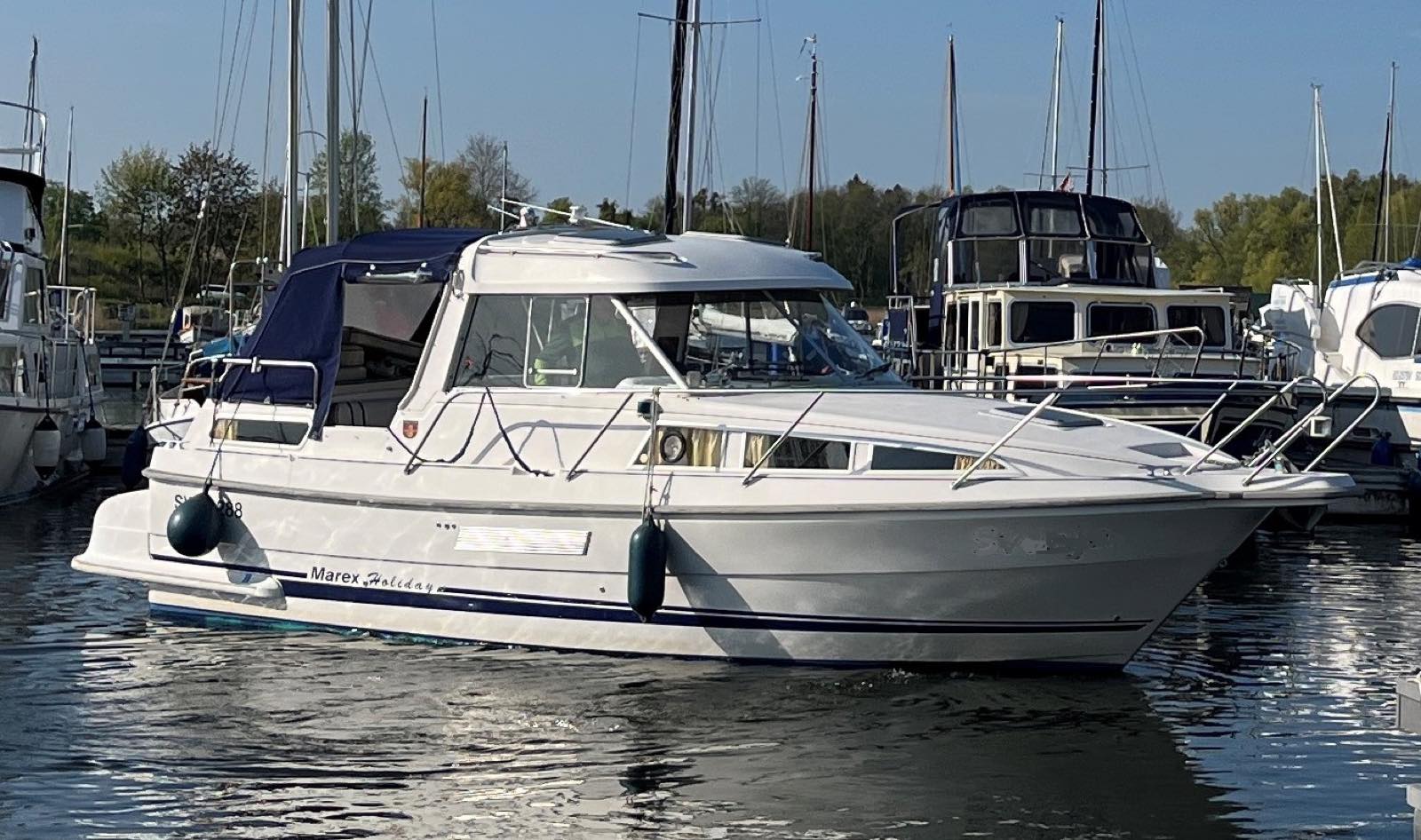 Motoryacht feiner Max