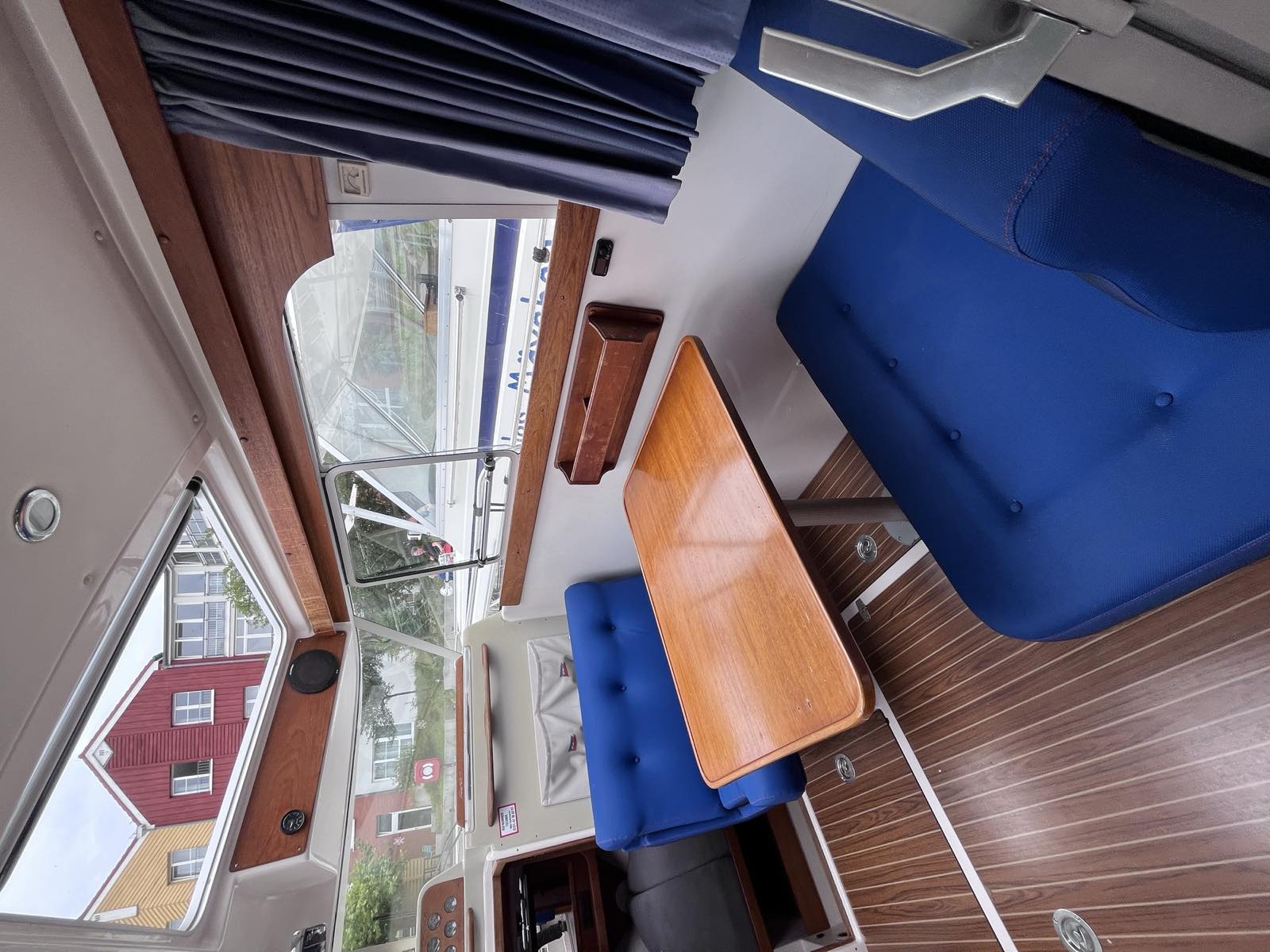 Hausboot flottes Mäxchen – an Bord