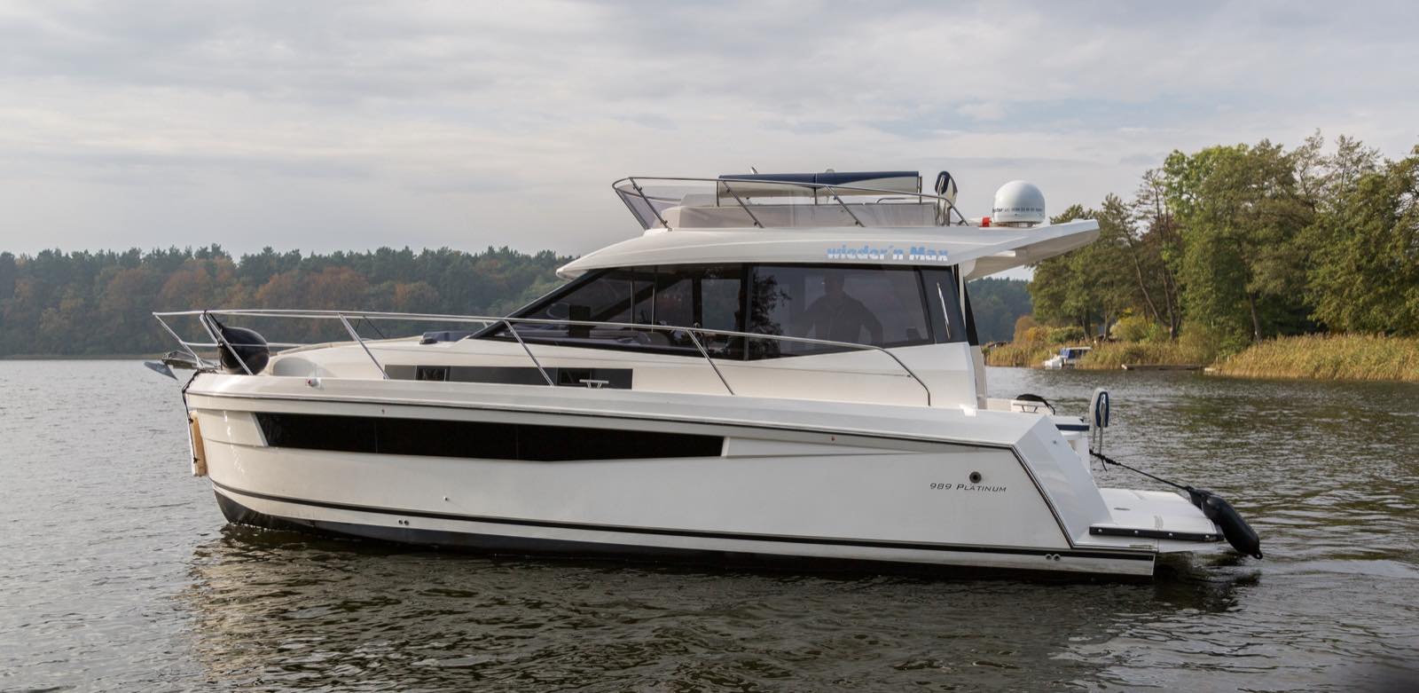 Hausboot froher Max – an Bord