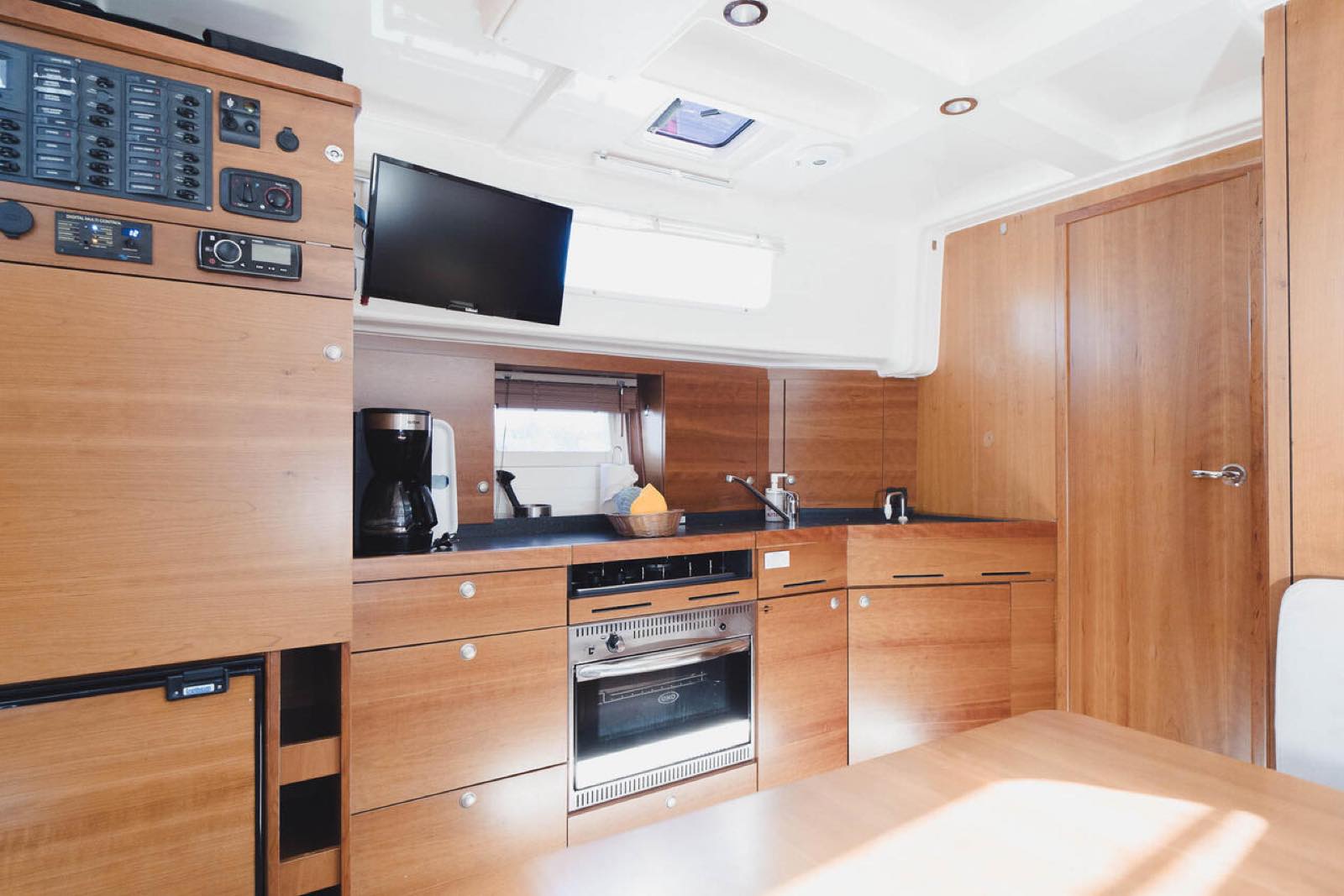 Hausboot Mary-Ann – an Bord