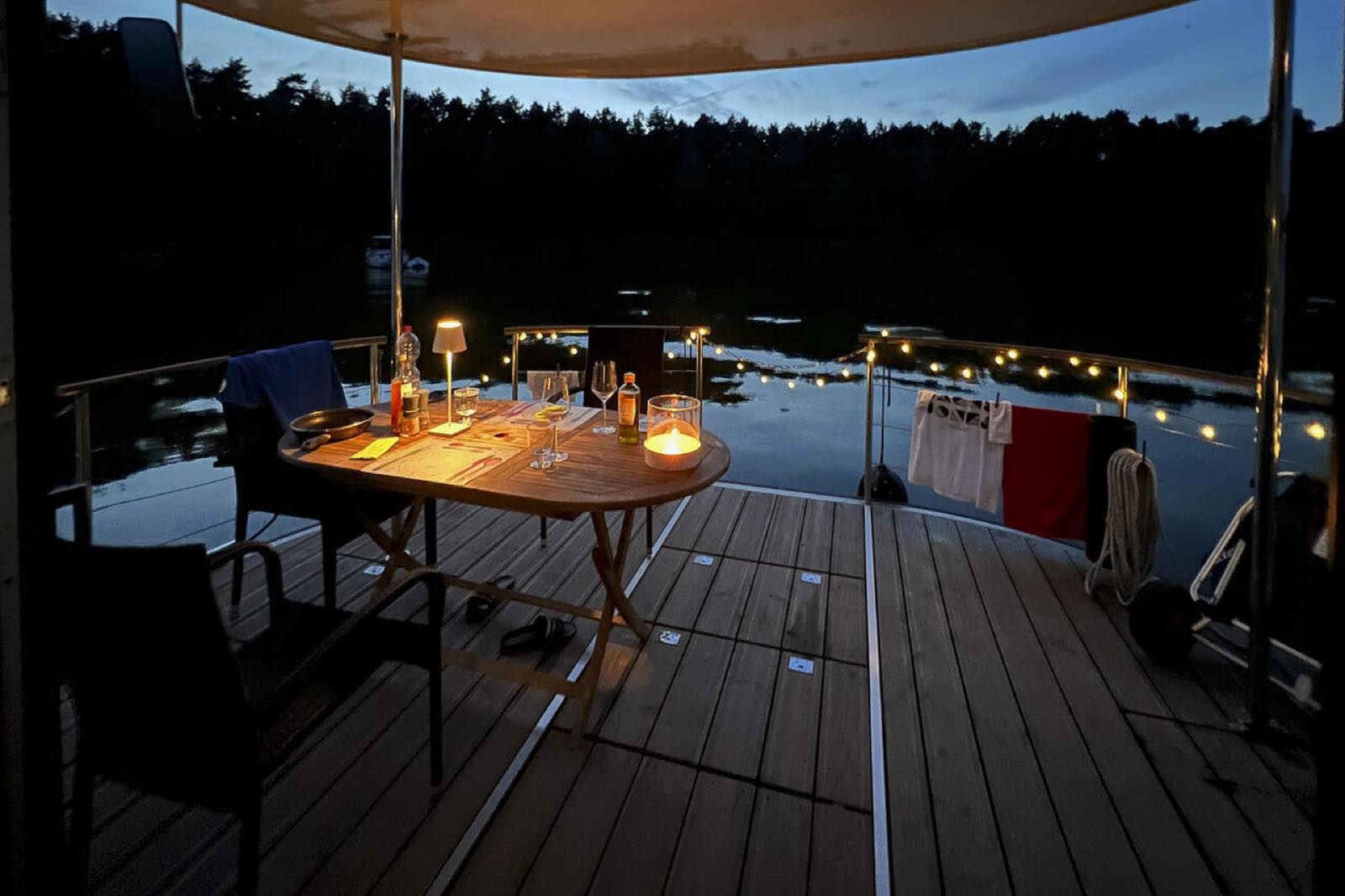 Hausboot Seen-Sucht – an Bord