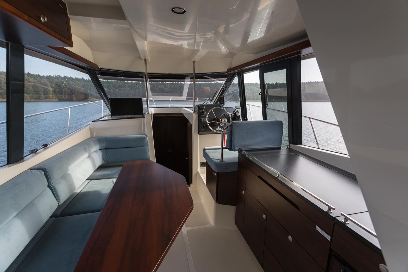 Hausboot wieder`n Max – an Bord