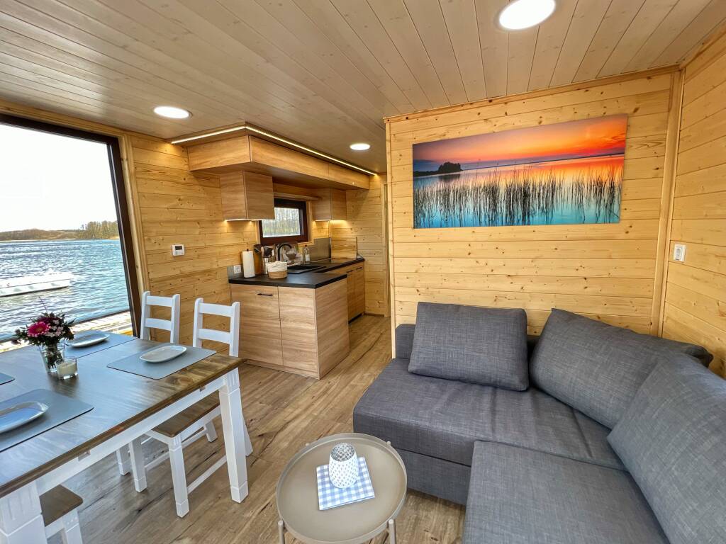 Hausboot Seeliebe – an Bord