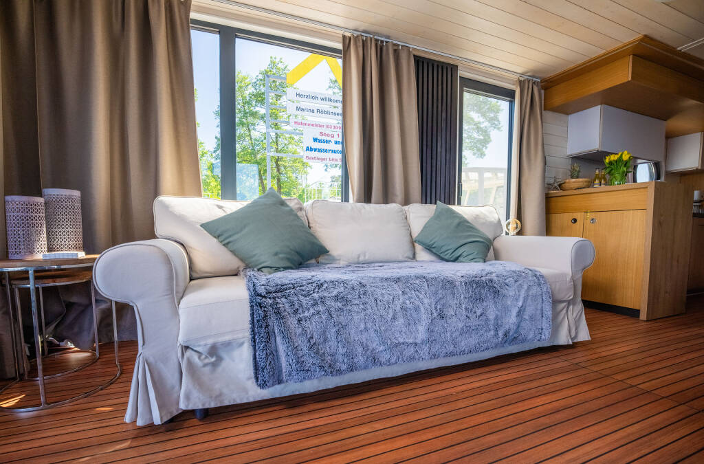 Hausboot Ariella – an Bord