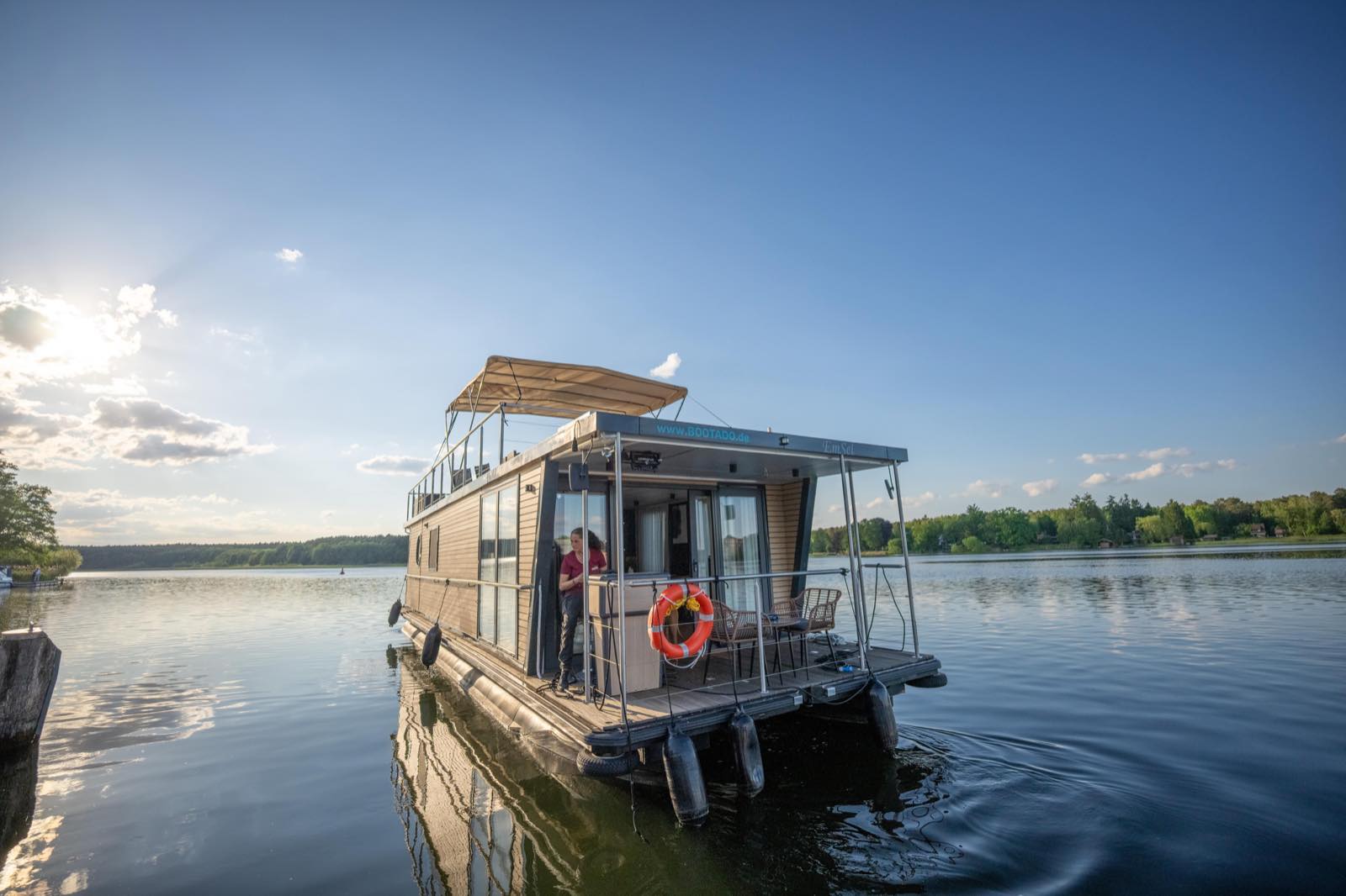 Hausboot Emsel – an Bord