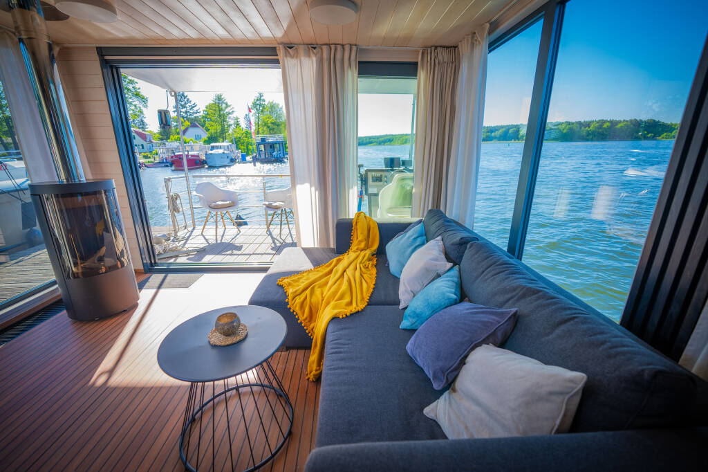 Hausboot Juno – an Bord