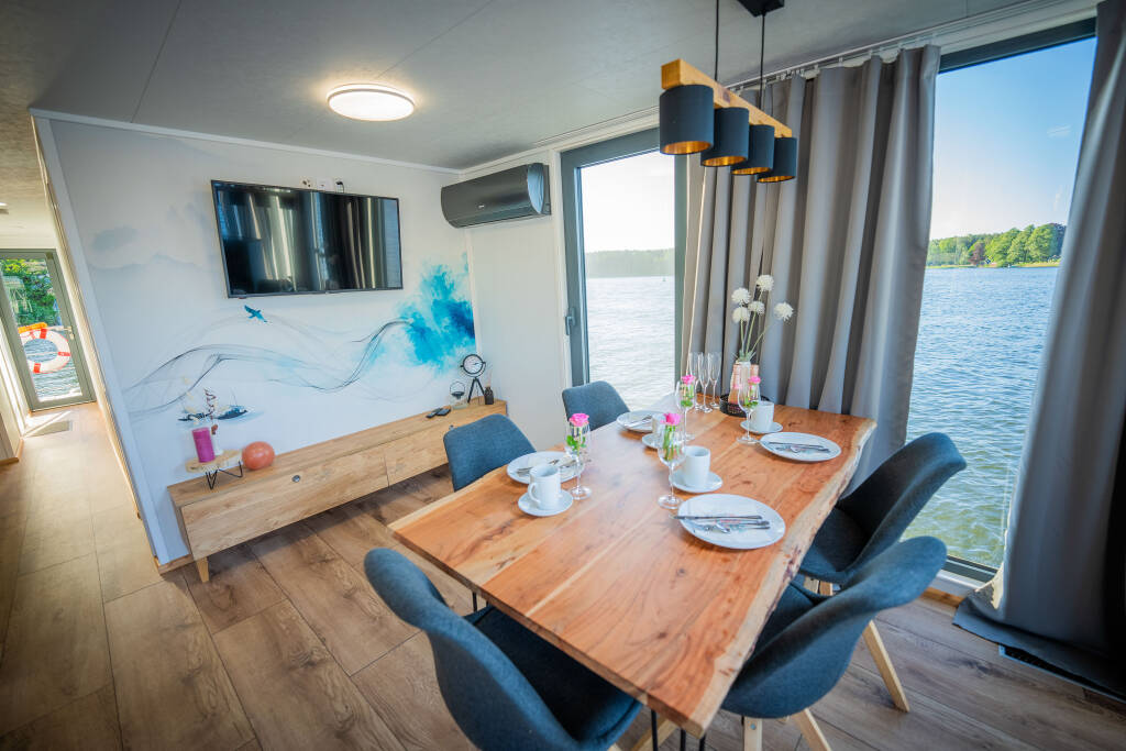 Hausboot Roma – an Bord