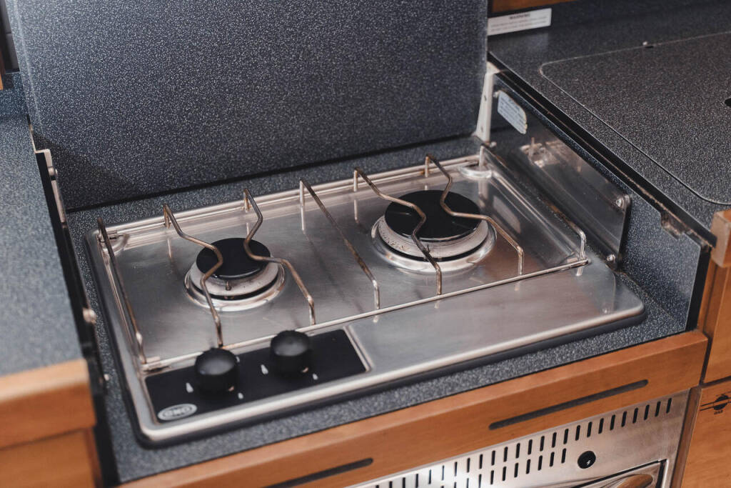 Delphia Escape 1080 S Mary-Ann