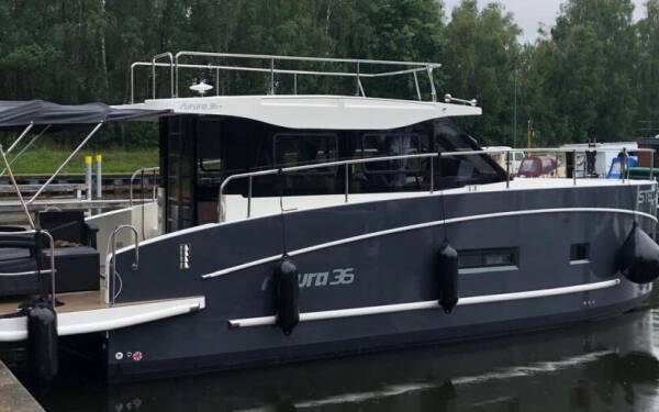 Futura 36 Stella