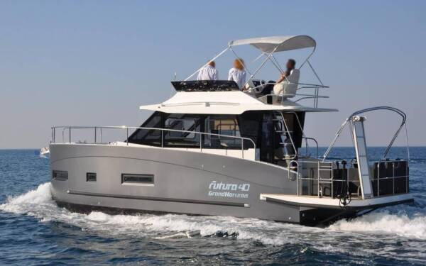 Futura 40 Grand Horizon Dicker Max