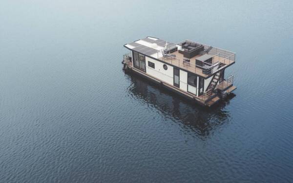 Independent 12 Ananda