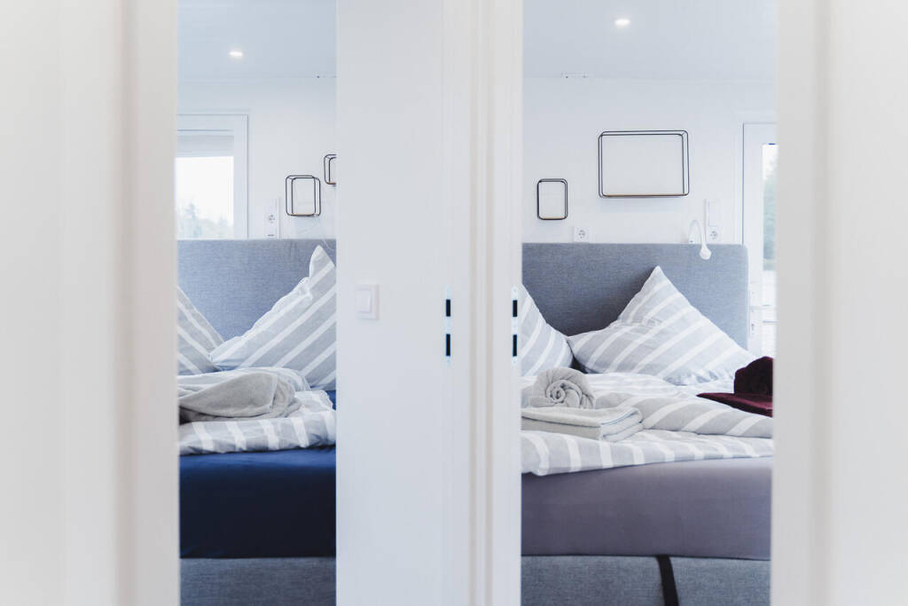 Independent 12 Ananda